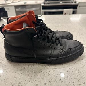 Nike sneaker air royal 1 midi size 11